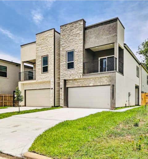Homes For Rent - 4909 Sunflower Street<br/> Houston, TX 77033