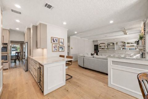 Tiny photo for 511 Anchorage Lane, Houston, TX 77079 (MLS # 5441813)