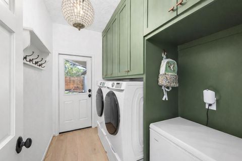 Tiny photo for 511 Anchorage Lane, Houston, TX 77079 (MLS # 5441813)