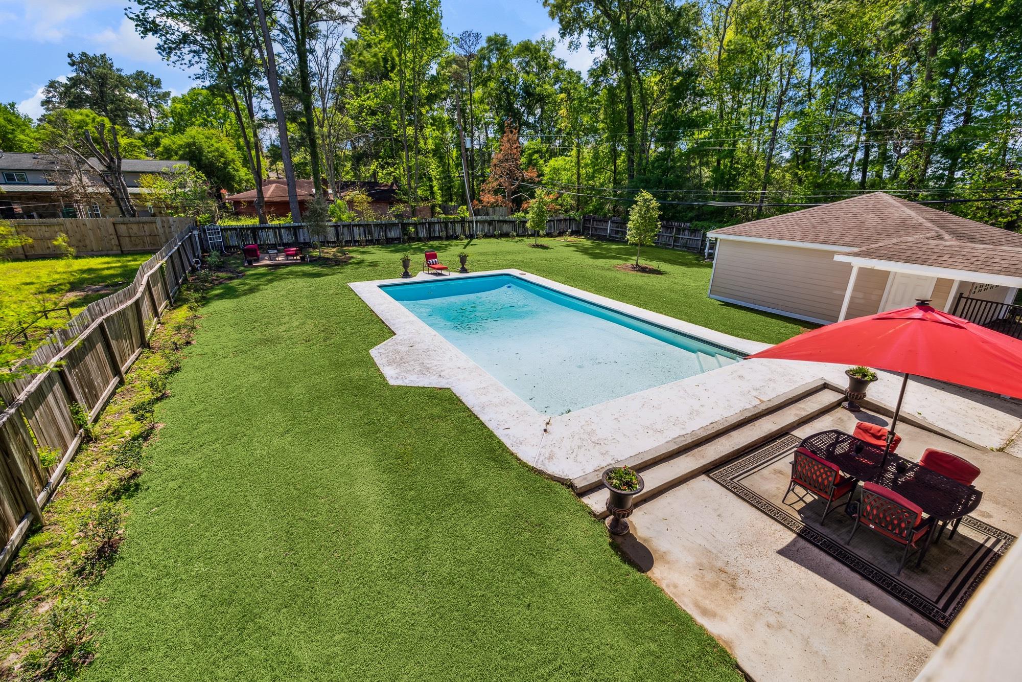 300 Brook Hollow Drive