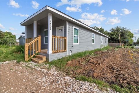 Photo of 8501 Denby St, Houston, TX 77012 (MLS # 31611358)