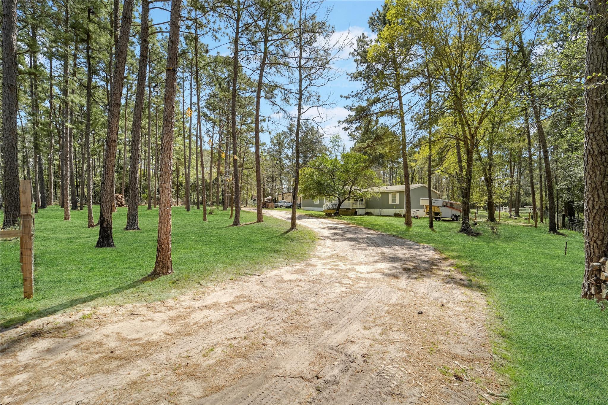 24687 Country Oaks Boulevard