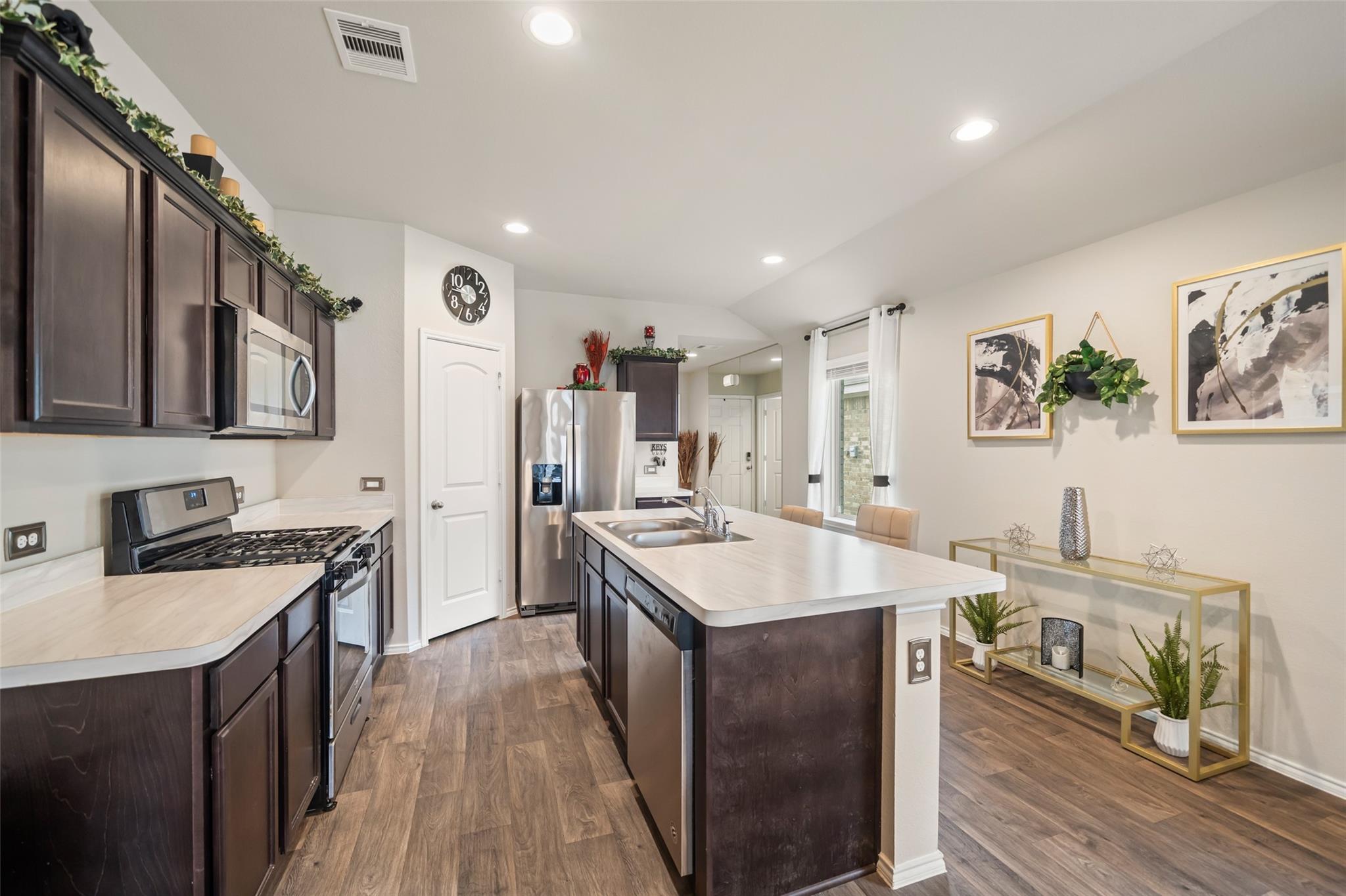 22806 Spruce Summit Trail