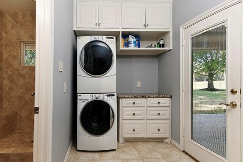 Tiny photo for 13115 Mission Valley Drive, Houston, TX 77069 (MLS # 27844002)