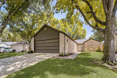 Photo of 1371 Beaujolais Lane, Houston, TX 77077 (MLS # 14058069)