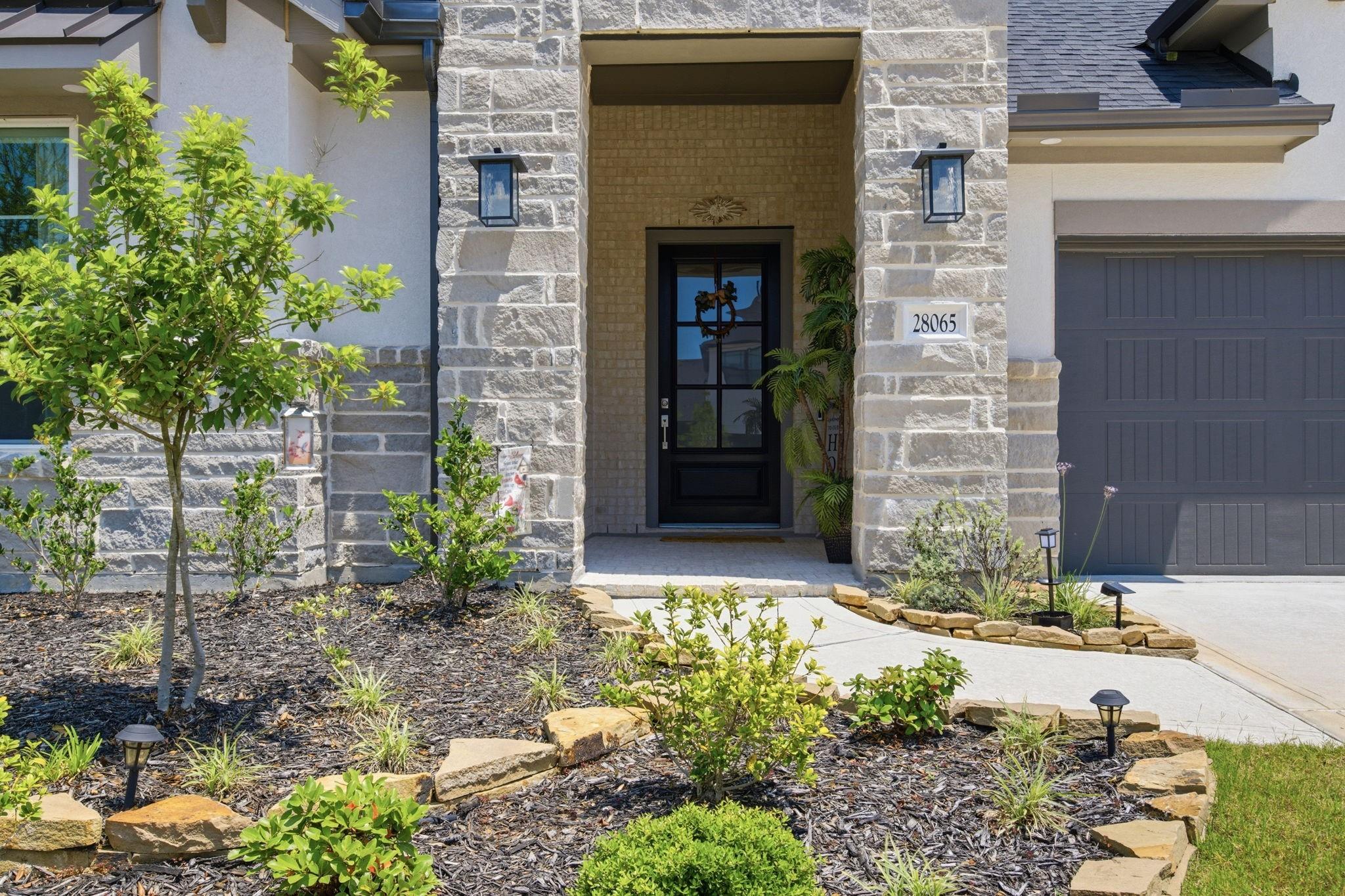 28065 Willow Glen Drive