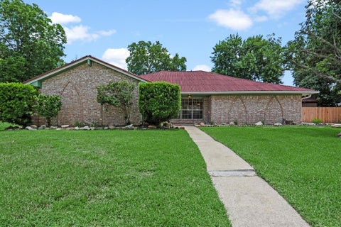 Photo of 4906 Green Willow Lane, Dickinson, TX 77539 (MLS # 69952662)