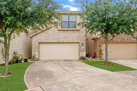 Homes For Sale - 6007 Gavin Manor Court<br/> Katy, TX 77449