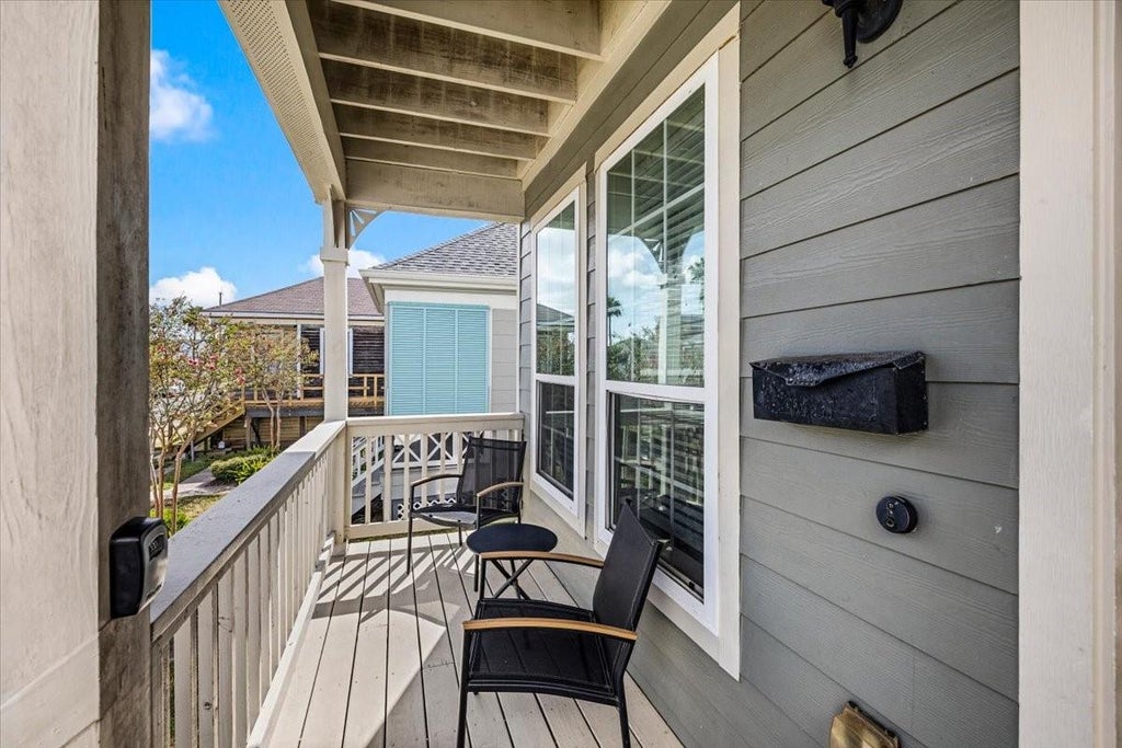 Photo of 1223 Avenue M, Galveston, TX 77550 (MLS # 65472539)