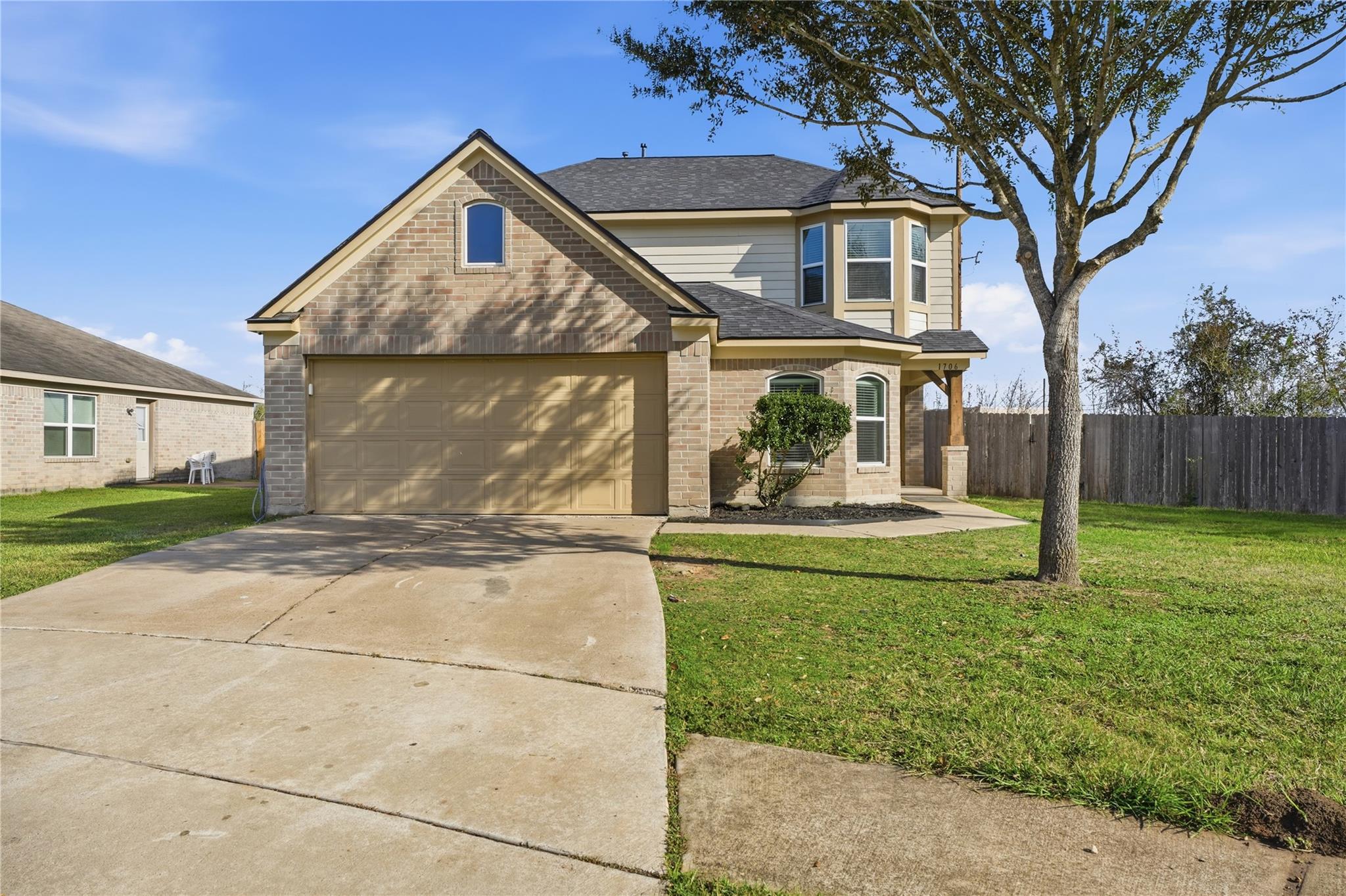 1706 Teal Bend Court
