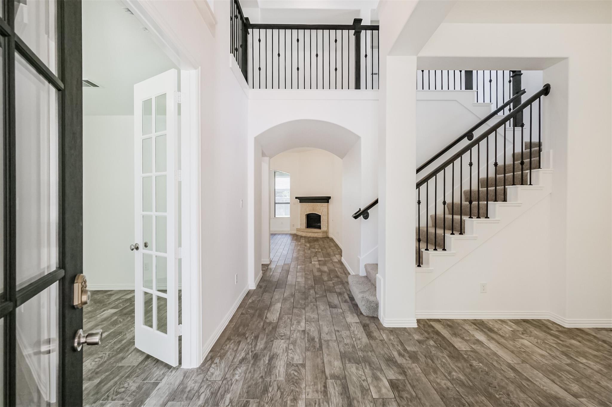 706 Suncatcher Circle