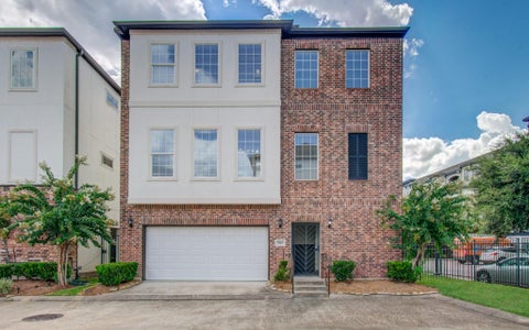 Photo of 1743 Dominica Drive, Houston, TX 77345 (MLS # 38826230)