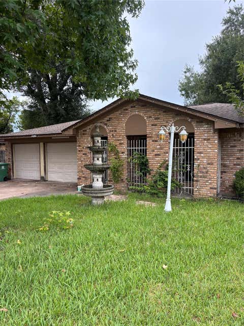 Photo of 9006 Circle Cove Court, Houston, TX 77088 (MLS # 90211725)