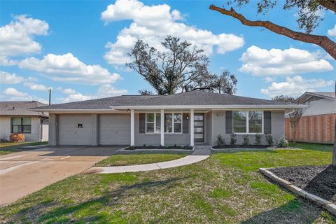 1822 Millwood Drive Houston TX 77008