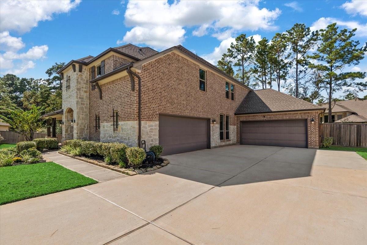 207 Ladner Court