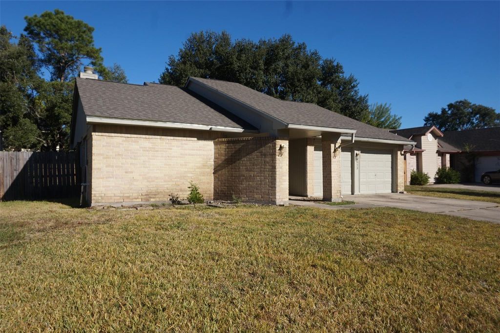 Photo of 6023 Woodmancote Drive, Humble, TX 77346 (MLS # 31488441)