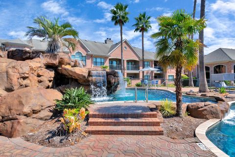 Photo of 1600 Eldridge Parkway #1202, Houston, TX 77077 (MLS # 71562730) Photo of 1600 Eldridge Parkway #1202, Houston, TX 77077 (MLS # 71562730)