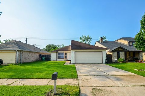 Photo of 8231 Furlong Lane, Houston, TX 77071 (MLS # 35919508)