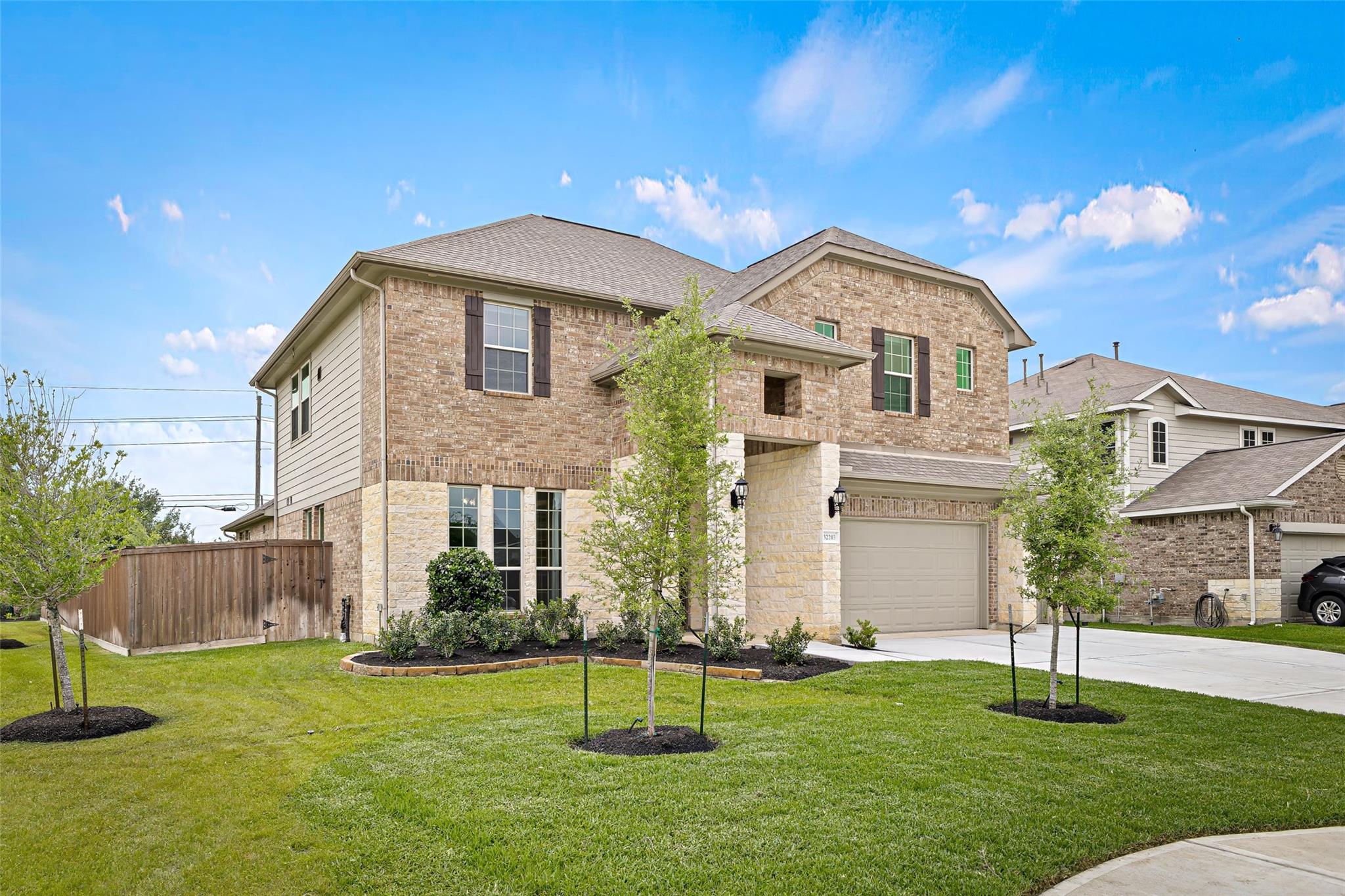 32203 Casa Linda Drive