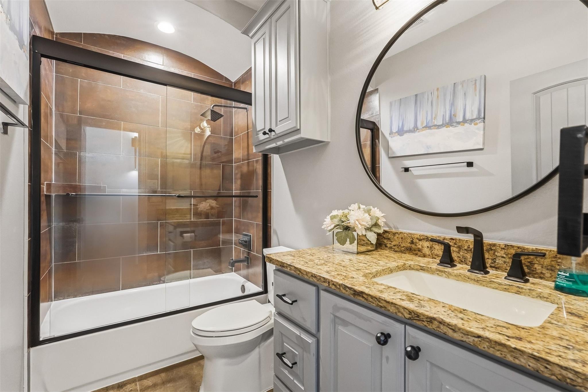 Sugar Land, Texas, 77479, United States, 5 Bedrooms Bedrooms, ,7 BathroomsBathrooms,Residential,Active,2023388