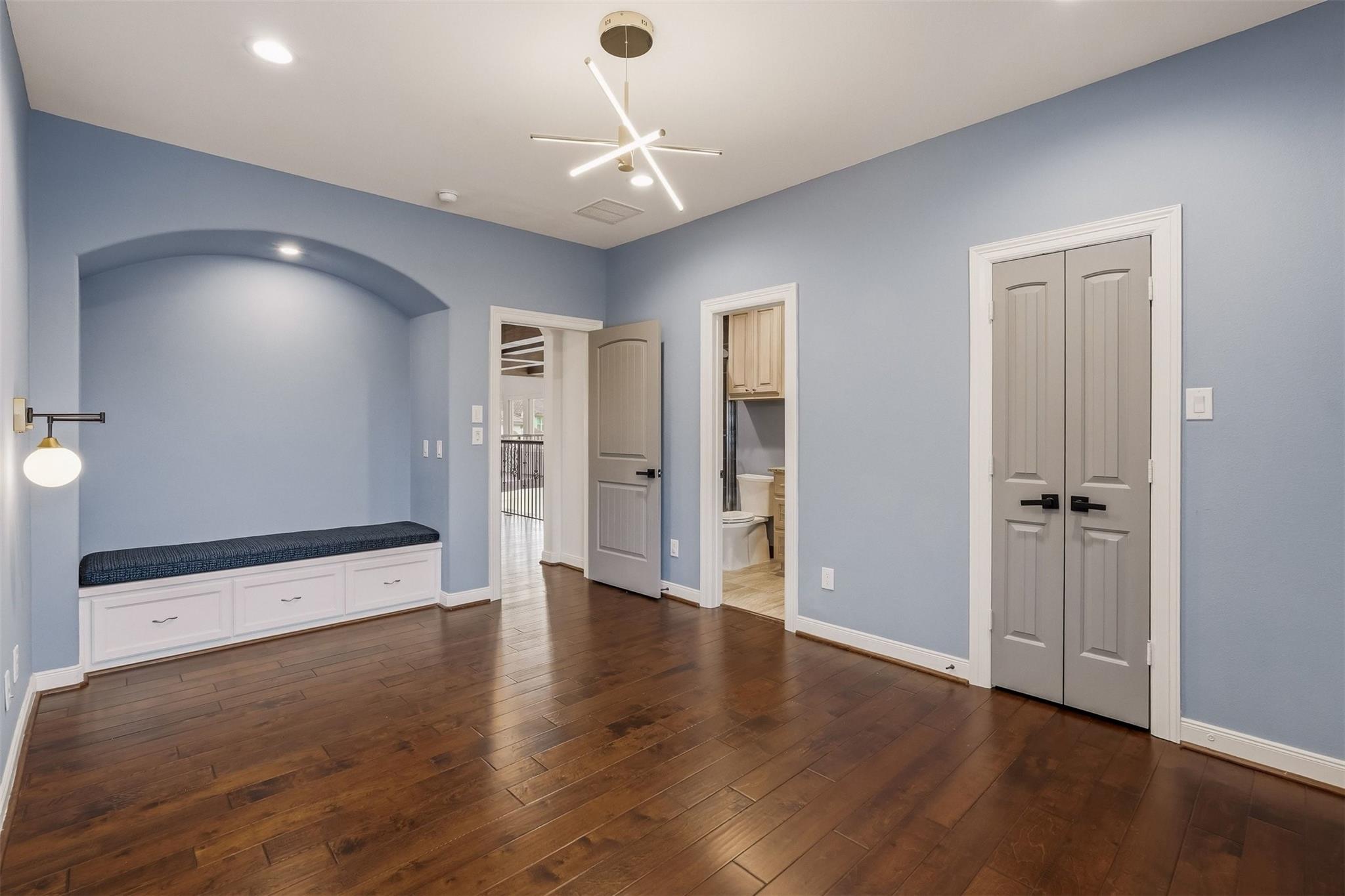 Sugar Land, Texas, 77479, United States, 5 Bedrooms Bedrooms, ,7 BathroomsBathrooms,Residential,Active,2023388