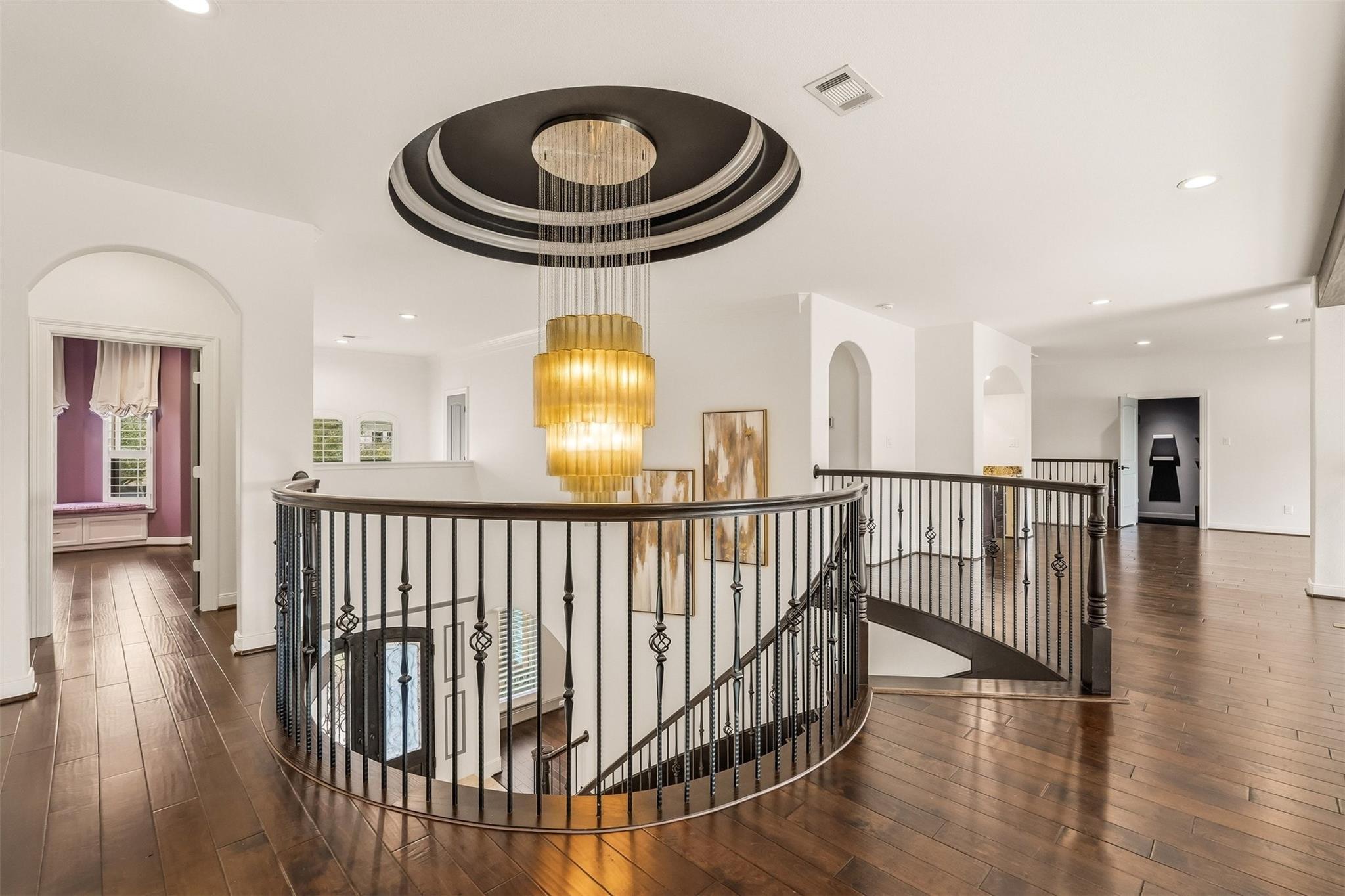 Sugar Land, Texas, 77479, United States, 5 Bedrooms Bedrooms, ,7 BathroomsBathrooms,Residential,Active,2023388