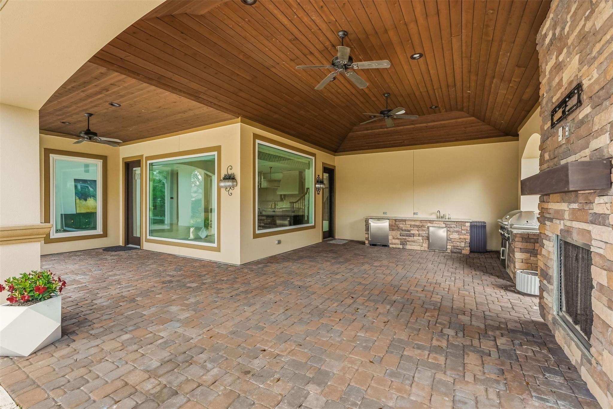 Sugar Land, Texas, 77479, United States, 5 Bedrooms Bedrooms, ,7 BathroomsBathrooms,Residential,Active,2023388