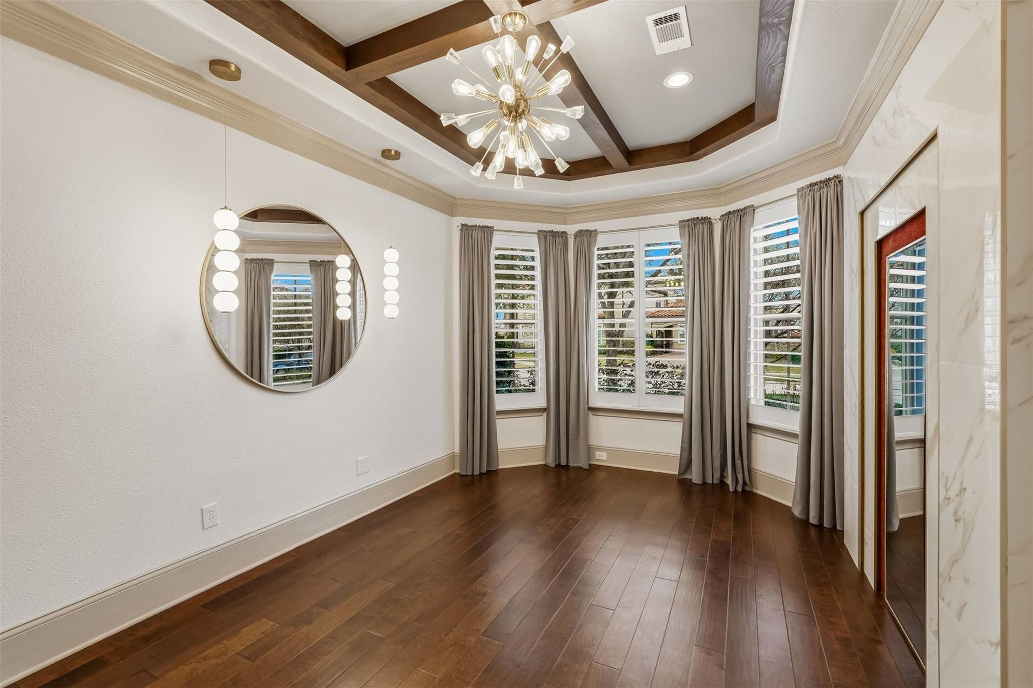 Sugar Land, Texas, 77479, United States, 5 Bedrooms Bedrooms, ,7 BathroomsBathrooms,Residential,Active,2023388