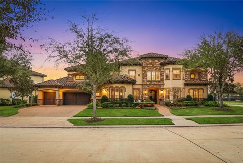 Photo of 5006 Water View Bend, Sugar Land, TX 77479 (MLS # 14219712)