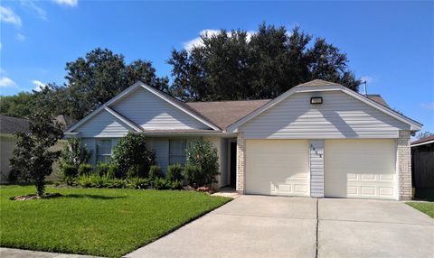Photo of 3806 Pecan Circle, La Porte, TX 77571 (MLS # 56397527)