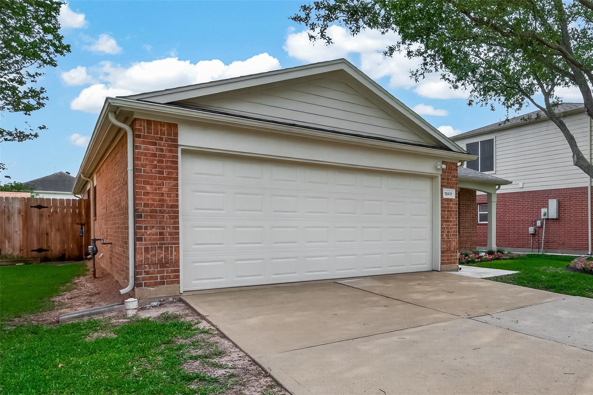 19411 Orchard Mill Lane