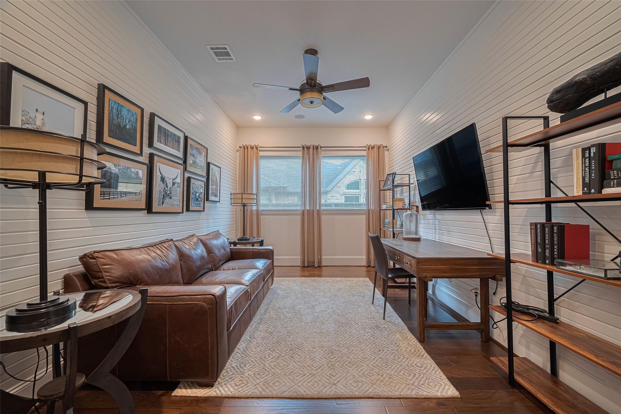 2418 Sandhill Crest Lane