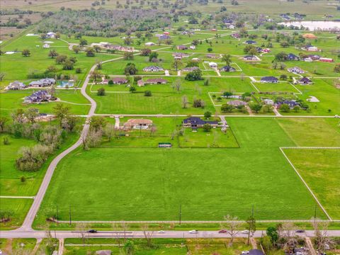 Vacant Land For Sale - 2819 W Fm 1462<br/> Rosharon, TX 77583