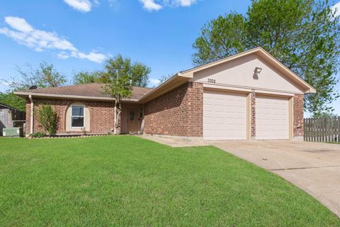 Photo of 3302 Gladwyne Lane, La Porte, TX 77571 (MLS # 11759295)