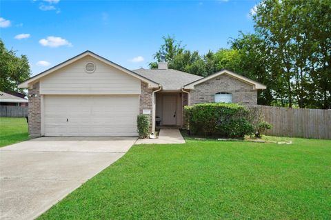 Photo of 10807 Twin Circles Drive, Montgomery, TX 77356 (MLS # 55925700) Photo of 10807 Twin Circles Drive, Montgomery, TX 77356 (MLS # 55925700)