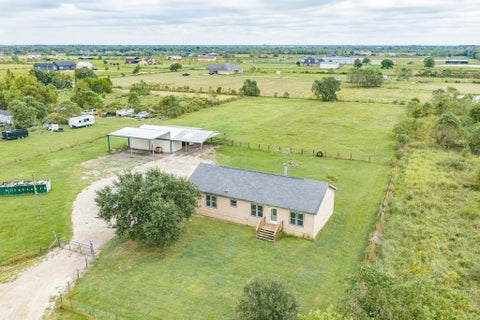 Photo of 1108 County Road 55, Rosharon, TX 77583 (MLS # 33714961)