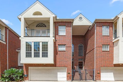 Photo of 1909 Branard Street #B, Houston, TX 77098 (MLS # 87409282)