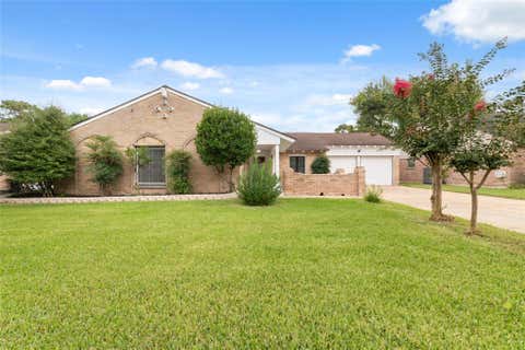 Homes For Sale - 11411 Ash Creek Drive<br/> Houston, TX 77043