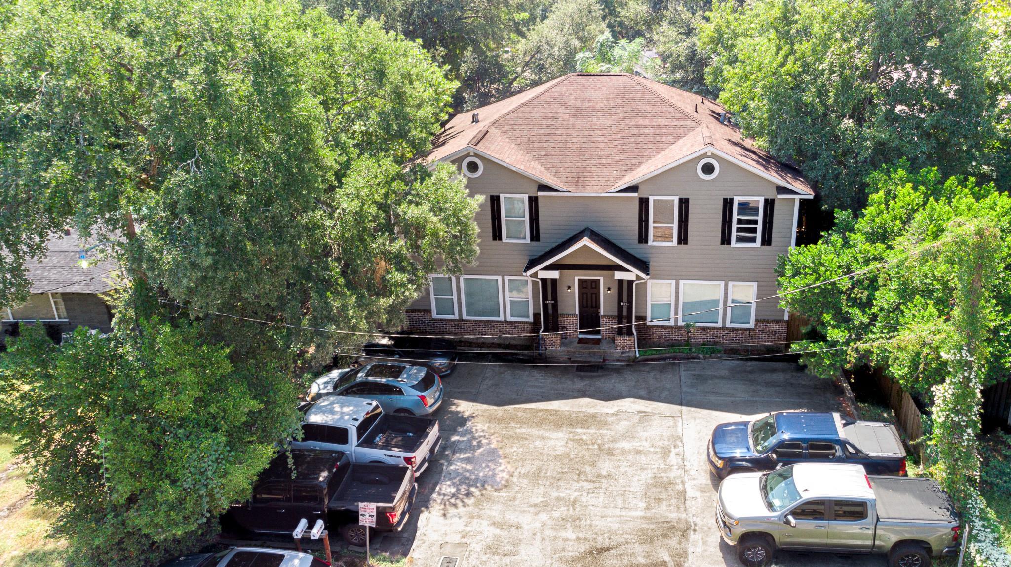 1421 20 1/2 Street