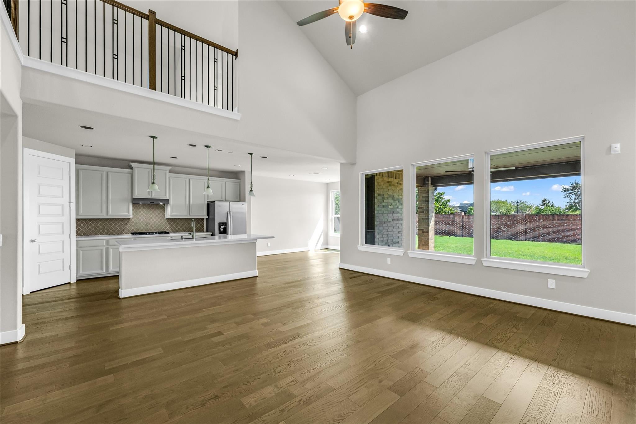 22810 Pearl Glen Drive