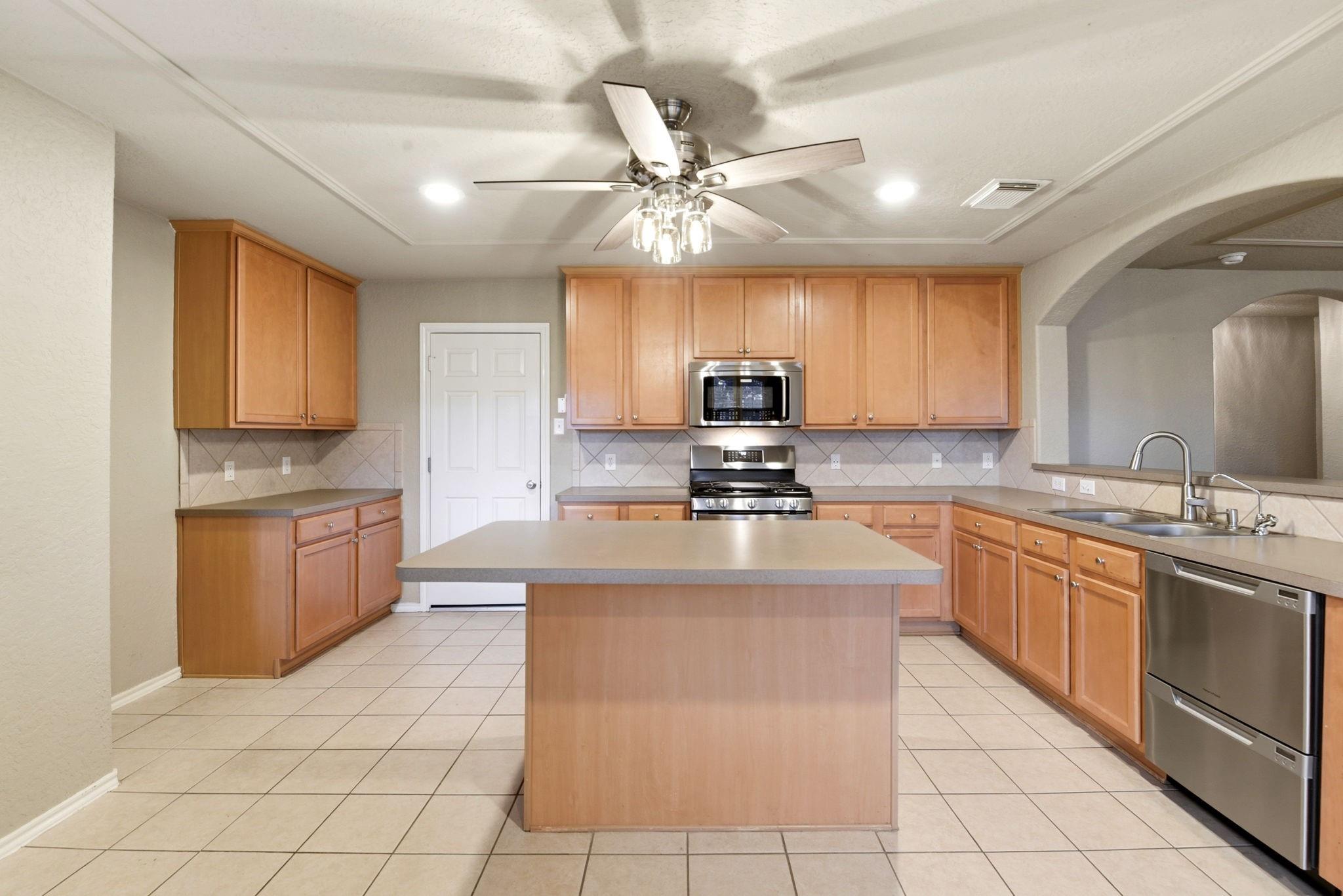 11130 Overland Trail Drive