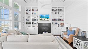 2614 E Seaside Drive