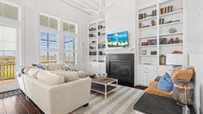 2614 E Seaside Drive