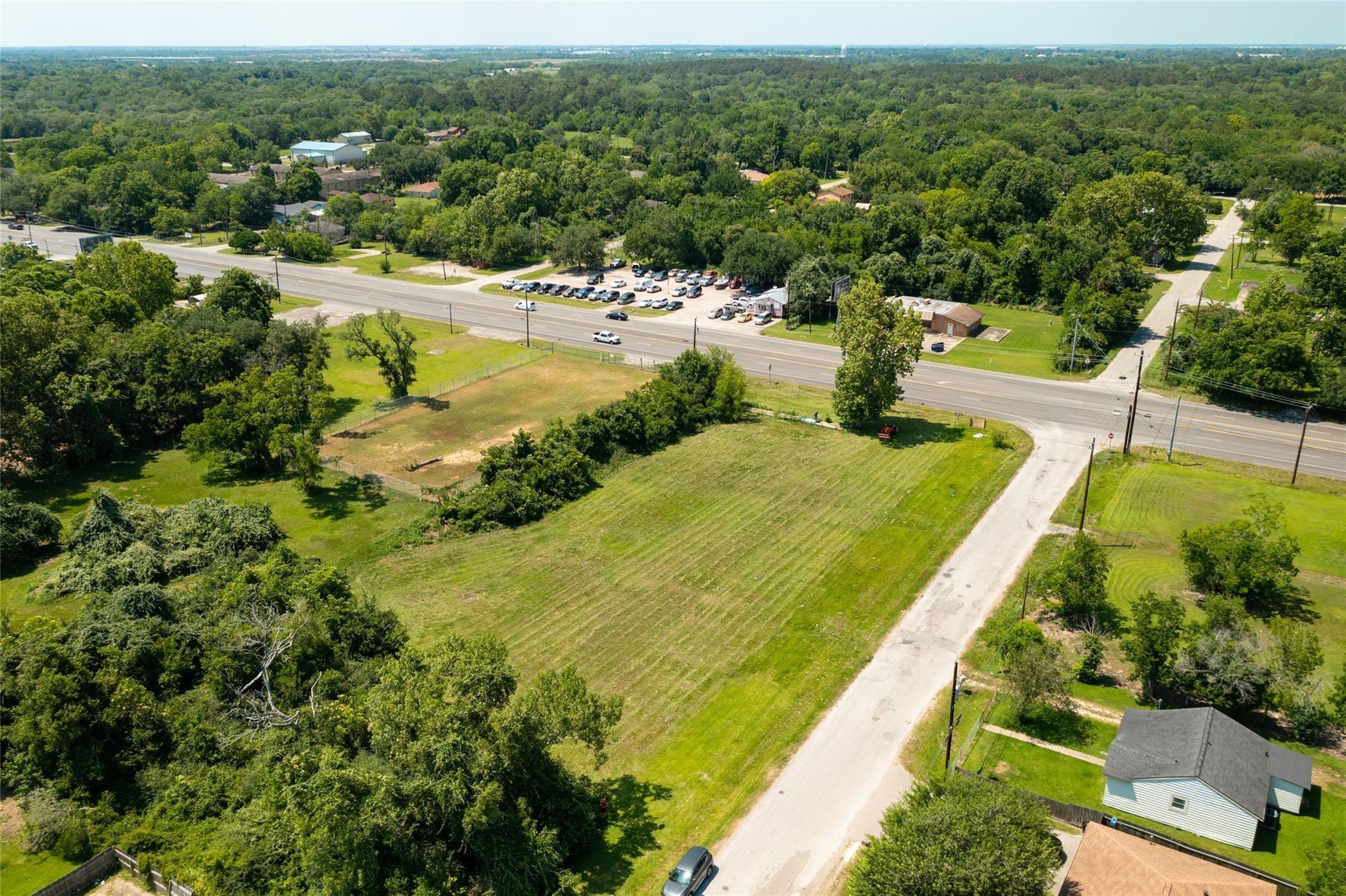 6703 Hwy 6 Highway S
