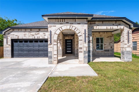 Photo of 8125 Wetherby Lane, Houston, TX 77075 (MLS # 74574764)