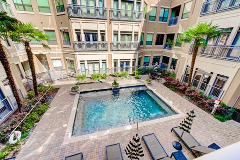 Photo of 1901 Post Oak Boulevard #2219, Houston, TX 77056 (MLS # 10720215)
