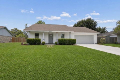 Photo of 2407 Nelwood Drive, Houston, TX 77038 (MLS # 92334546)