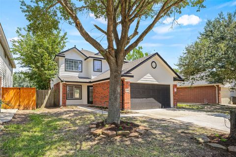 Photo of 6034 Valley Cove Lane, Houston, TX 77085 (MLS # 46947152)
