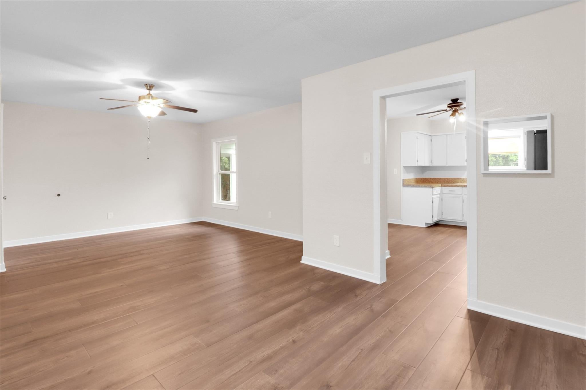 1606 W Humble Street
