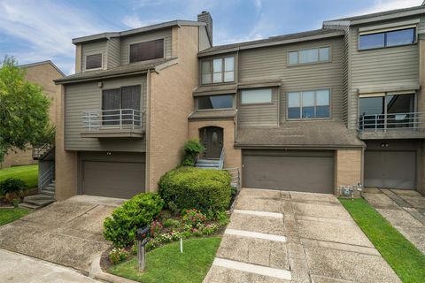 18305 Sandy Cove Houston TX 77058